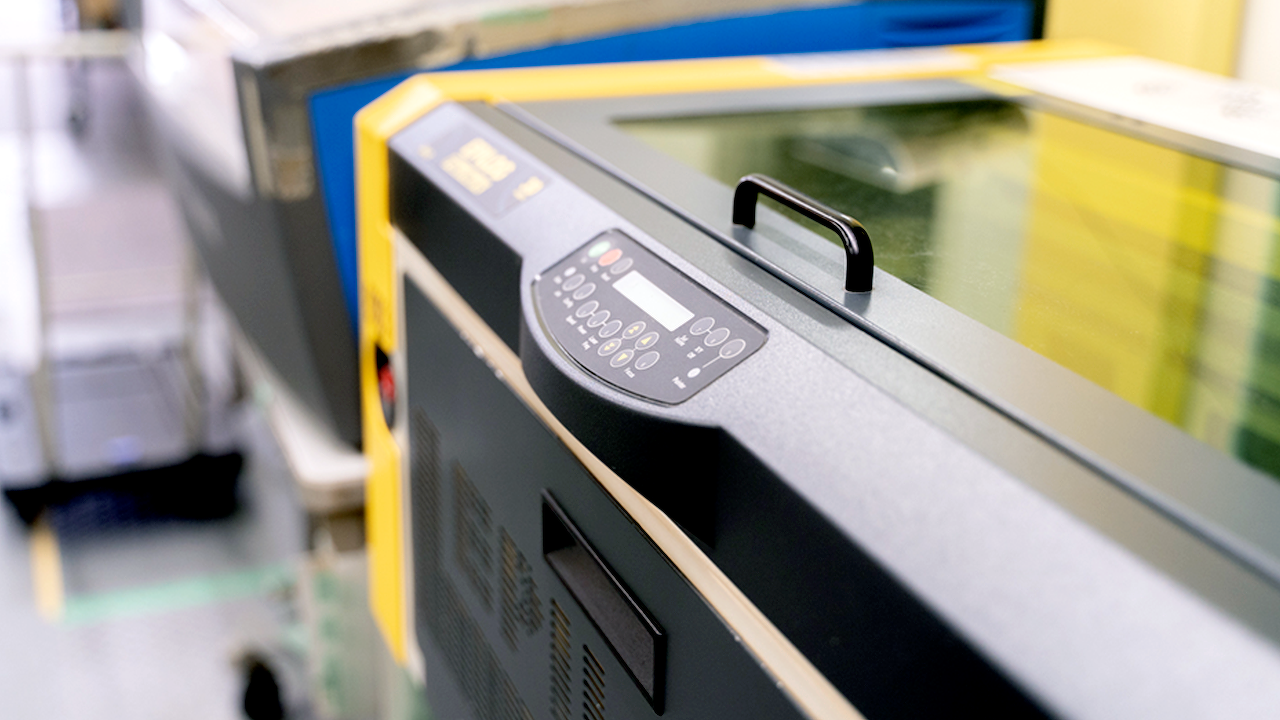 Laser printing machine